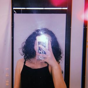 Meet your Posher, Stella